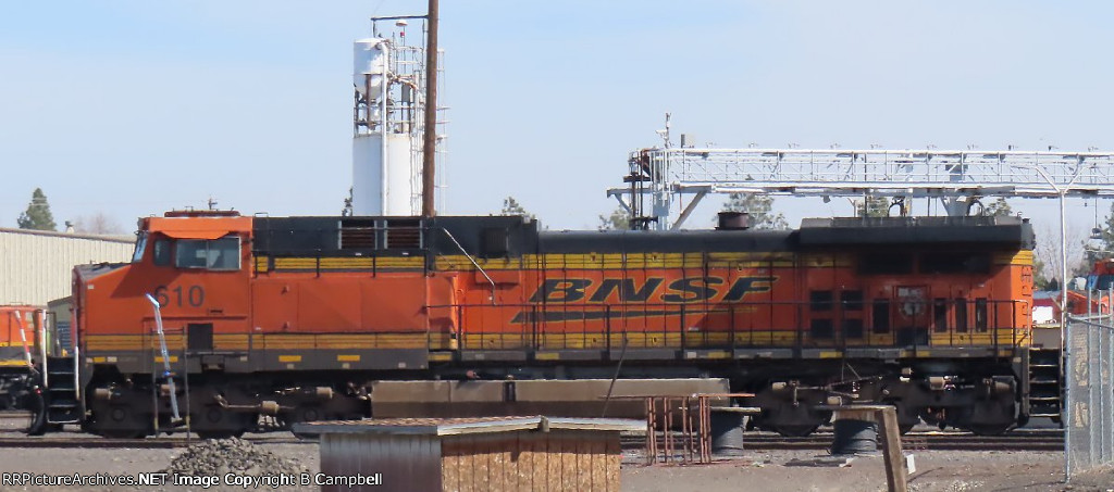 BNSF 610